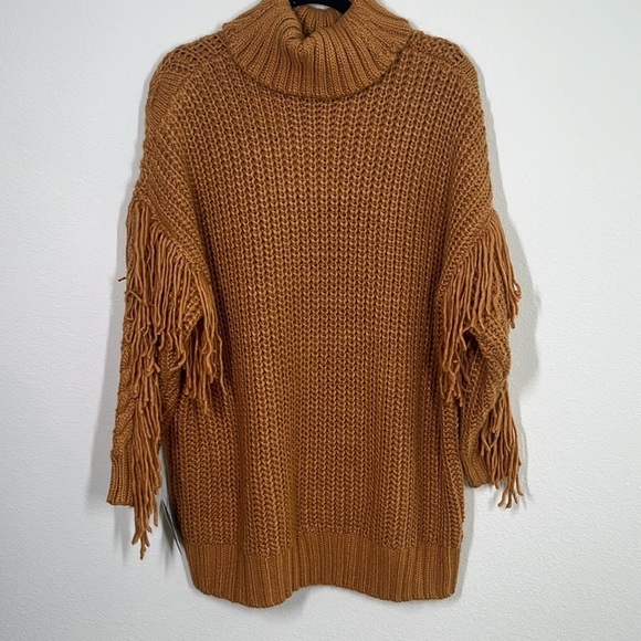 Lulus Cable Knit Fringe Oversized Mini Dress NWT Size Small - Picture 8 of 10